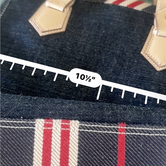 💯 Burberry Navy Tote with Red and Cream Accents Blue Label - Picture 12 of 13